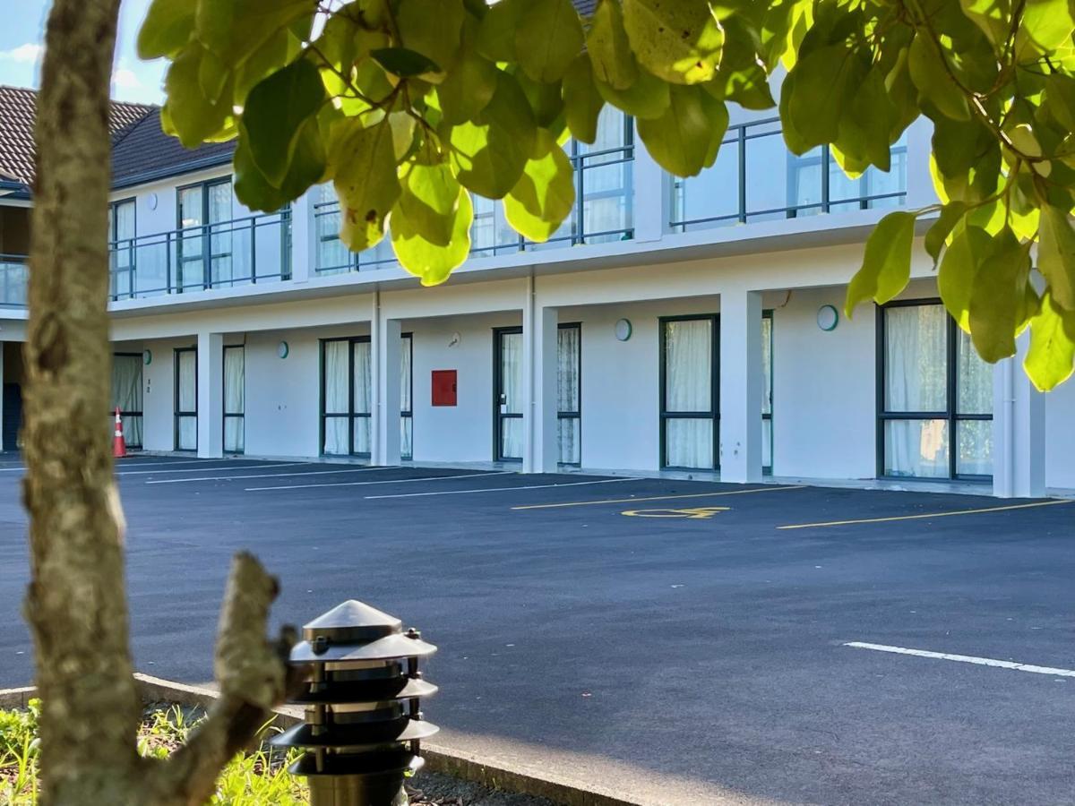 Botany Palms Motel โอ๊คแลนด์ ภายนอก รูปภาพ