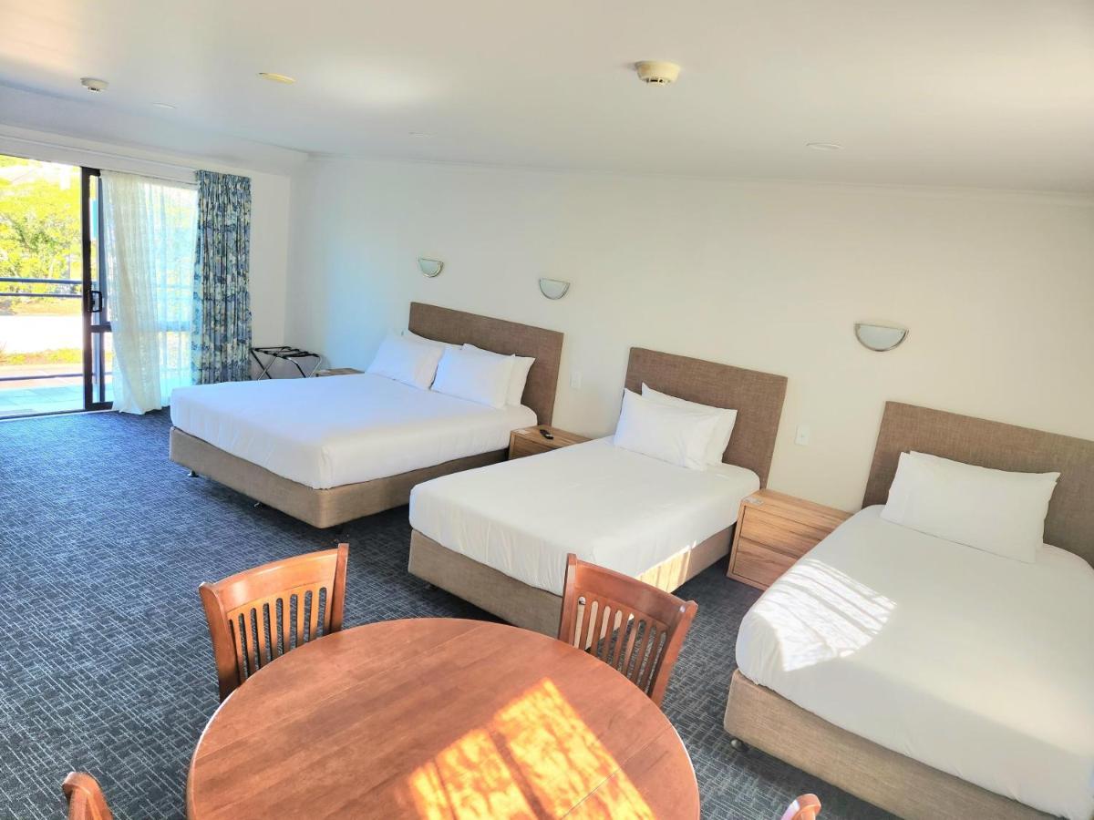 Botany Palms Motel โอ๊คแลนด์ ภายนอก รูปภาพ