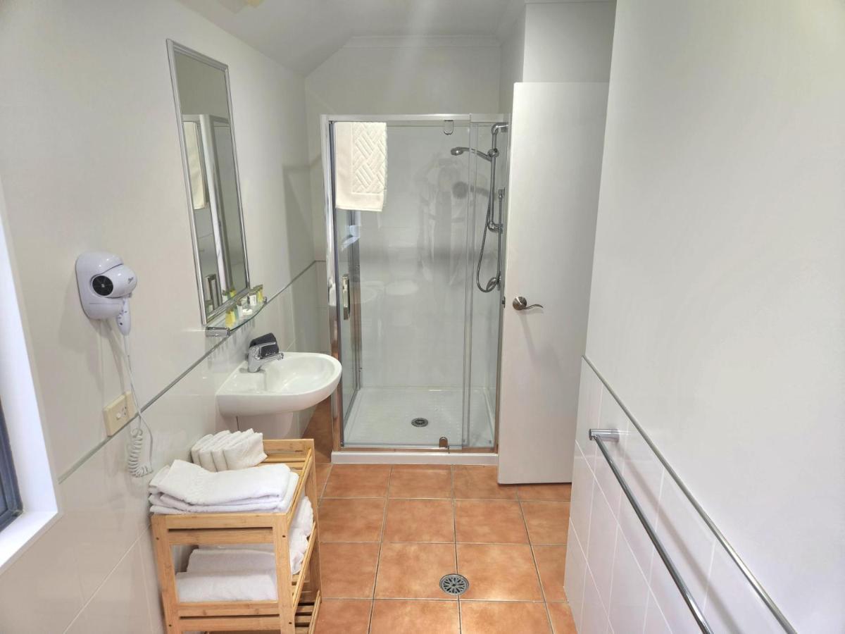 Botany Palms Motel โอ๊คแลนด์ ภายนอก รูปภาพ